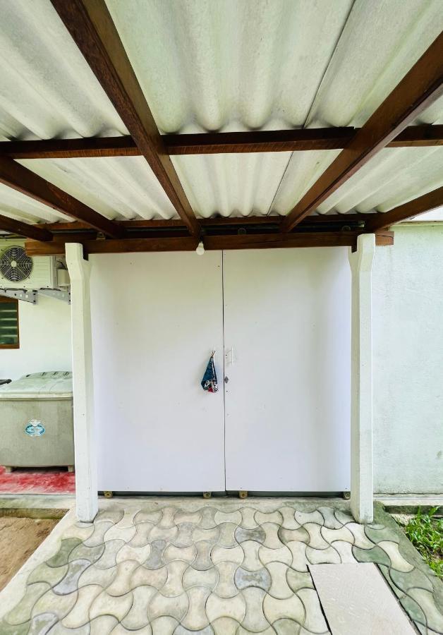 The Loft Hotel Midigama Exterior photo