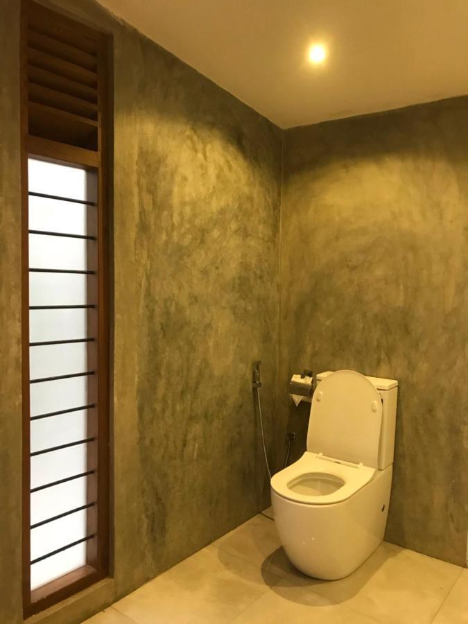 The Loft Hotel Midigama Exterior photo